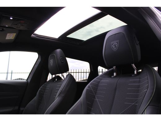 Peugeot 308 SW 1.6 Plug-in Hybrid 195 GT | Automaat | Navigatie | Camera | Panorama/schuifdak | Focal | Nieuw... ActivLease financial lease