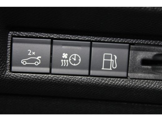 Peugeot 308 SW 1.6 Plug-in Hybrid 195 GT | Automaat | Navigatie | Camera | Panorama/schuifdak | Focal | Nieuw... ActivLease financial lease