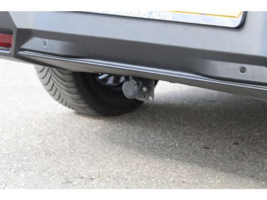 Peugeot 5008 1.2 Hybrid 136 Allure | Automaat | Navigatie | Camera | 7 Persoons | Trekhaak | Mild Hybrid | App... ActivLease financial lease