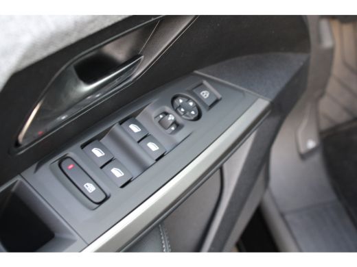 Peugeot 5008 1.2 Hybrid 136 Allure | Automaat | Navigatie | Camera | 7 Persoons | Trekhaak | Mild Hybrid | App... ActivLease financial lease