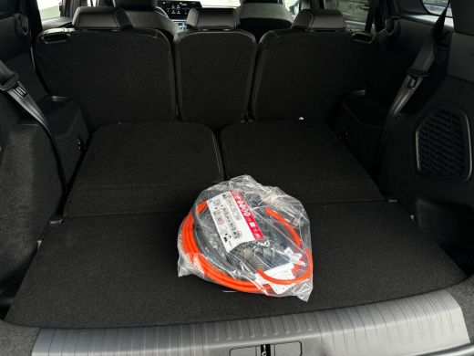 Peugeot 5008 Allure | 360&deg; Vision & Drive Assist Pack | 3de rij: neerklapbare zittingen met Easy access naar d... ActivLease financial lease