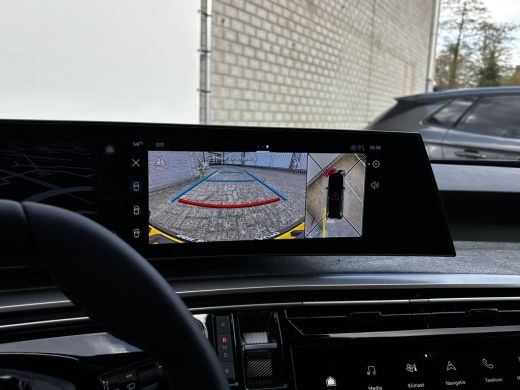 Peugeot 5008 Allure | 360&deg; Vision & Drive Assist Pack | 3de rij: neerklapbare zittingen met Easy access naar d... ActivLease financial lease