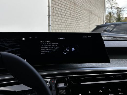 Peugeot 5008 Allure | 360&deg; Vision & Drive Assist Pack | 3de rij: neerklapbare zittingen met Easy access naar d... ActivLease financial lease