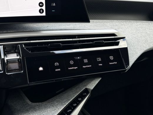 Peugeot 5008 Allure | 360&deg; Vision & Drive Assist Pack | 3de rij: neerklapbare zittingen met Easy access naar d... ActivLease financial lease