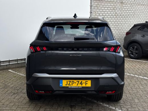 Peugeot 5008 Allure | 360&deg; Vision & Drive Assist Pack | 3de rij: neerklapbare zittingen met Easy access naar d... ActivLease financial lease