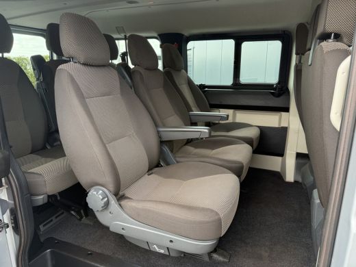 Peugeot Boxer 2.2 BlueHDI 141 PK / EURO 6 / L1H1 / 9 PERSOONS / AIRCO / CRUISE / PERSONENBUS / BLUETOOTH ActivLease financial lease