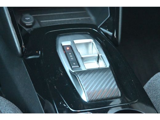 Peugeot e-2008 EV Active Pack 50 kWh 3 Fase 96,6%SOH! | Stoelverwarming | Achteruitrijcamera | Dealeronderhouden... ActivLease financial lease