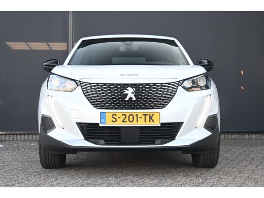 Peugeot e-2008 EV Active Pack 50 kWh 3 Fase 96,6%SOH! | Stoelverwarming | Achteruitrijcamera | Dealeronderhouden... ActivLease financial lease