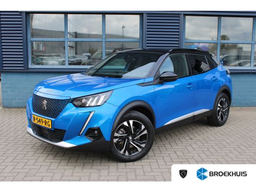 Peugeot e-2008 EV GT 50 kWh | Achterbank in delen neerklapbaar | Achteruitrijcamera | Afwijkende dakkleur