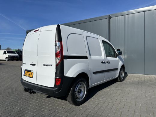 Renault Kangoo 1.5 DCi / L1H1 / ** 25.144 KM ** / 1e EIG. / TREKHAAK / ALUCA INRICHTING / NAVI / CRUISE / AIRCO ActivLease financial lease