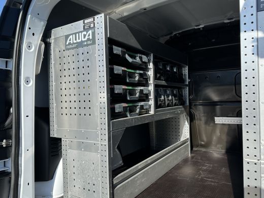 Renault Kangoo 1.5 DCi / L1H1 / ** 25.144 KM ** / 1e EIG. / TREKHAAK / ALUCA INRICHTING / NAVI / CRUISE / AIRCO ActivLease financial lease