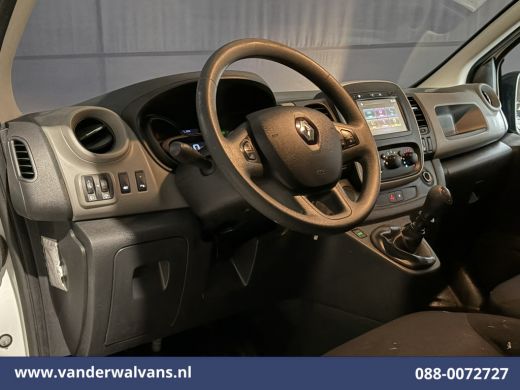 Renault Trafic 1.6 dCi 122pk L2H1 Euro6 Airco | Imperiaal | Trekhaak | Navigatie | LM velgen | Cruisecontrol Par... ActivLease financial lease
