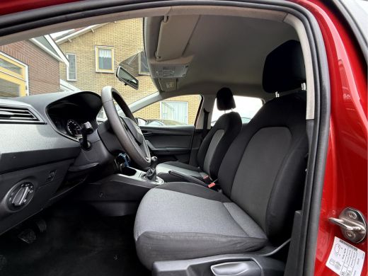 Seat Ibiza 1.0 MPI Reference Airco, Stoelverwarming, Cruise Controll ActivLease financial lease