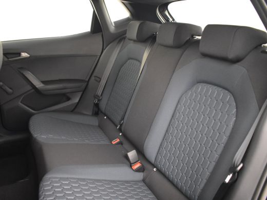 Seat Ibiza Style Plus Inclusief &euro;2000,- inruilvoordeel | Parkeersensoren achter ActivLease financial lease