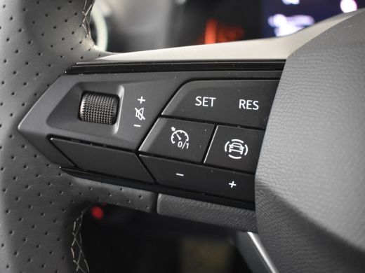 Seat Ibiza Style Plus Inclusief &euro;2000,- inruilvoordeel | Parkeersensoren achter ActivLease financial lease