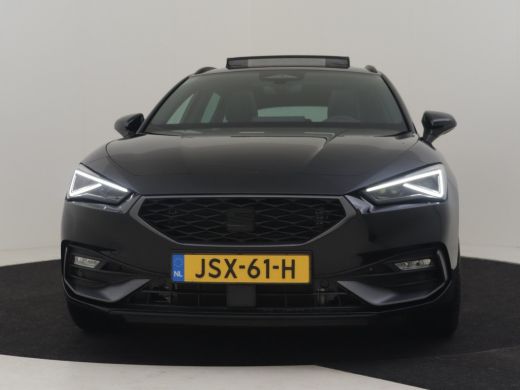 Seat Leon Sportstourer 1.5 TSI e-Hybrid FR Business | Achteruitrijcamera | Alcantara bekleding | Armsteun voor ActivLease financial lease