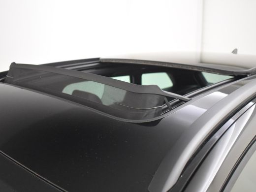 Seat Leon Sportstourer 1.5 TSI e-Hybrid FR Business | Achteruitrijcamera | Alcantara bekleding | Armsteun voor ActivLease financial lease