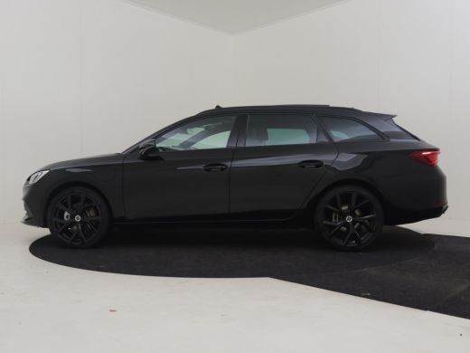 Seat Leon Sportstourer 1.5 TSI e-Hybrid FR Business | Achteruitrijcamera | Alcantara bekleding | Armsteun voor ActivLease financial lease