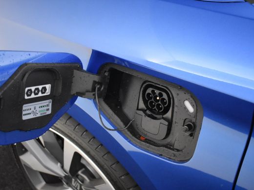 Seat Leon Sportstourer FR Business - eHybrid 18'' LMV Performance | Trekhaak | App-Connect Draadloos | Stoe... ActivLease financial lease