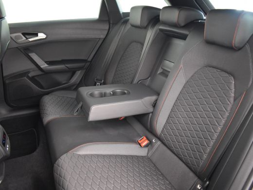 Seat Leon Sportstourer FR Business - eHybrid 18'' LMV Performance | Trekhaak | App-Connect Draadloos | Stoe... ActivLease financial lease