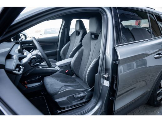 Skoda Elroq Sportline | Achteruitrijcamera (Rear View) | Banden 235/50/R20 voor, 255/45/R20 achter (85 Batter... ActivLease financial lease