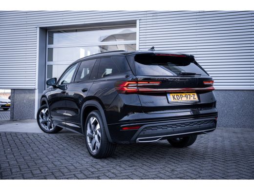 Skoda Kodiaq 1.5 TSI PHEV Sportline Business | Achteruitrijcamera | Matrix LED koplampen | Metaalkleur ActivLease financial lease