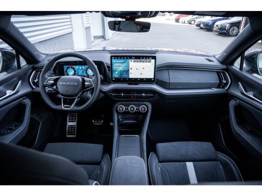 Skoda Kodiaq 1.5 TSI PHEV Sportline Business | Achteruitrijcamera | Matrix LED koplampen | Metaalkleur ActivLease financial lease