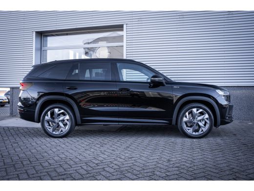 Skoda Kodiaq 1.5 TSI PHEV Sportline Business | Achteruitrijcamera | Matrix LED koplampen | Metaalkleur ActivLease financial lease