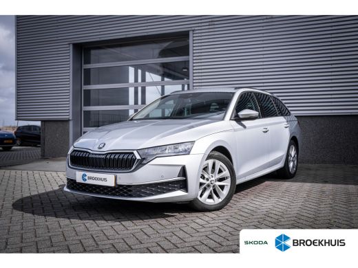 Skoda Octavia Combi 1.5 TSI MHEV Business Edition | Achteruitrijcamera | Lichtmetalen velgen meer-spaaks 17" | ...