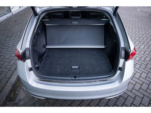 Skoda Octavia Combi 1.5 TSI MHEV Business Edition | Achteruitrijcamera | Lichtmetalen velgen meer-spaaks 17" | ... ActivLease financial lease