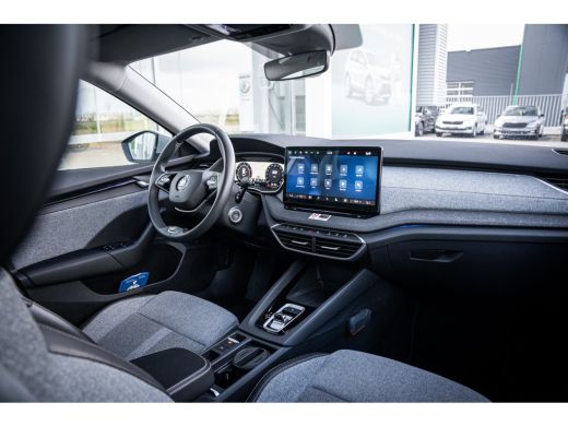 Skoda Octavia Combi 1.5 TSI MHEV Business Edition | Achteruitrijcamera | Lichtmetalen velgen meer-spaaks 17" | ... ActivLease financial lease