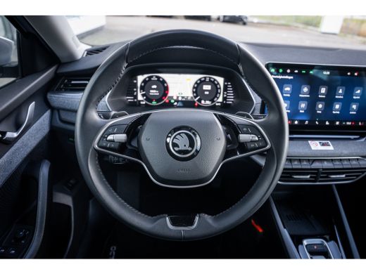 Skoda Octavia Combi 1.5 TSI MHEV Business Edition | Achteruitrijcamera | Lichtmetalen velgen meer-spaaks 17" | ... ActivLease financial lease
