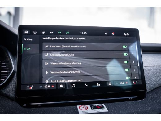 Skoda Octavia Combi 1.5 TSI MHEV Business Edition | Achteruitrijcamera | Lichtmetalen velgen meer-spaaks 17" | ... ActivLease financial lease