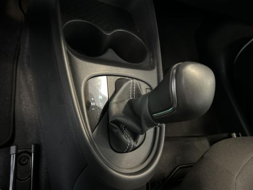 Toyota Aygo 1.0 VVT-i S-CVT Play ActivLease financial lease