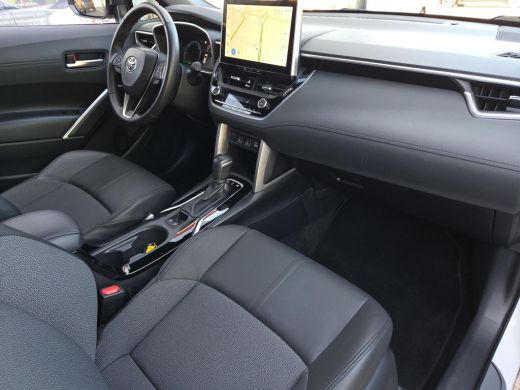 Toyota Corolla Cross Hybrid 140 Business Plus | Apple CarPlay | Blindspot | Parkeersensoren | Rijklaar incl. garantie | ActivLease financial lease