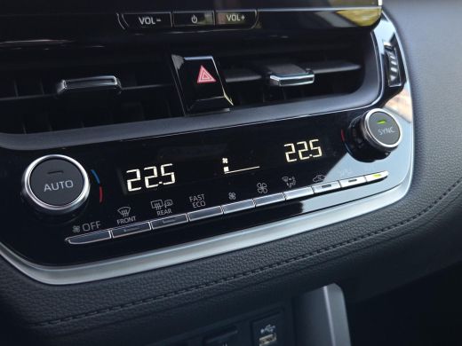 Toyota Corolla Cross Hybrid 140 Business Plus | Apple CarPlay | Blindspot | Parkeersensoren | Rijklaar incl. garantie | ActivLease financial lease