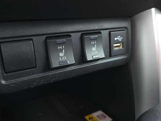 Toyota Corolla Cross Hybrid 140 Business Plus | Apple CarPlay | Blindspot | Parkeersensoren | Rijklaar incl. garantie | ActivLease financial lease