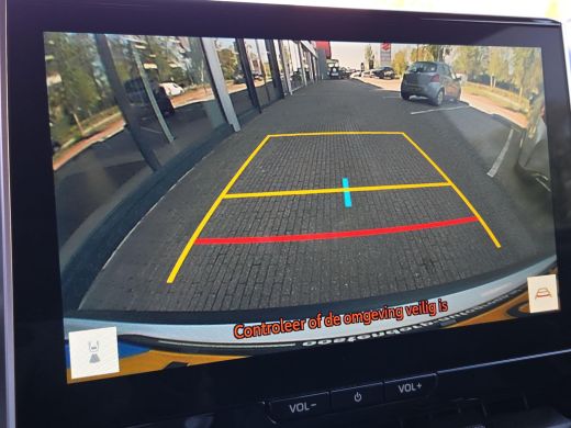 Toyota Corolla Cross Hybrid 140 Business Plus | Apple CarPlay | Blindspot | Parkeersensoren | Rijklaar incl. garantie | ActivLease financial lease