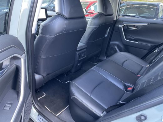 Toyota RAV4 2.5 Hybrid Style ActivLease financial lease