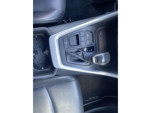 Toyota RAV4 2.5 Hybrid Style ActivLease financial lease