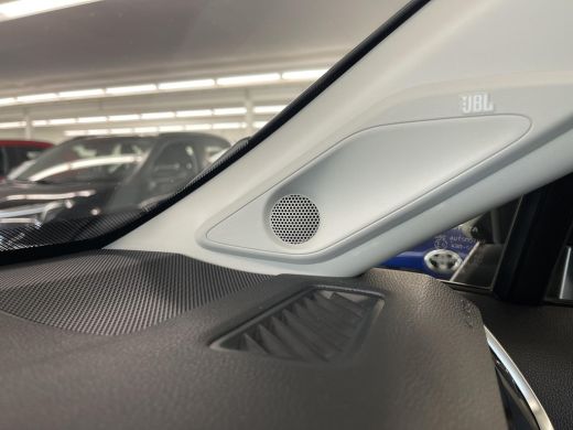 Toyota RAV4 2.5 Hybrid Style ActivLease financial lease