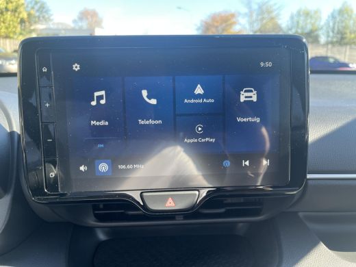 Toyota Yaris 1.5 Hybrid 115 Dynamic | Apple CarPlay/Android auto | Achteruitrijcamera | Stuur en stoelverwarming ActivLease financial lease