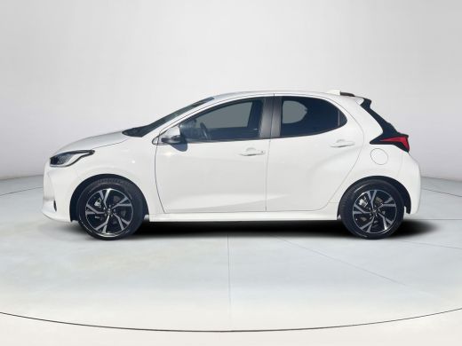 Toyota Yaris 1.5 Hybrid 115 Dynamic | Apple CarPlay/Android auto | Achteruitrijcamera | Stuur en stoelverwarming ActivLease financial lease