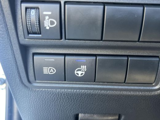 Toyota Yaris 1.5 Hybrid 115 Dynamic | Apple CarPlay/Android auto | Achteruitrijcamera | Stuur en stoelverwarming ActivLease financial lease