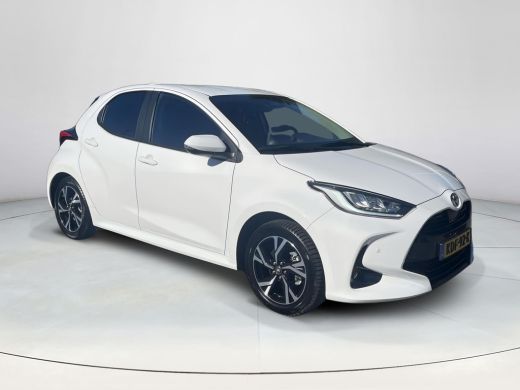 Toyota Yaris 1.5 Hybrid 115 Dynamic | Apple CarPlay/Android auto | Achteruitrijcamera | Stuur en stoelverwarming ActivLease financial lease