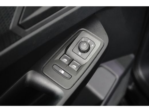 Volkswagen Caddy 2.0 TDI 75PK Comfort 18'' lichtmetaal | Cruise Control | Airco | PDC achter | App Connect | Navy ... ActivLease financial lease