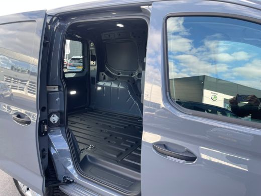 Volkswagen Caddy Trend | Achterklep verglaasd | Achterlichten LED | Achterruit verwarmbaar ActivLease financial lease