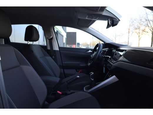 Volkswagen Polo 1.0 TSI Life | NAP! | BTW | DIGITAL | PDC VOOR & ACHTER | CARPLAY | ActivLease financial lease