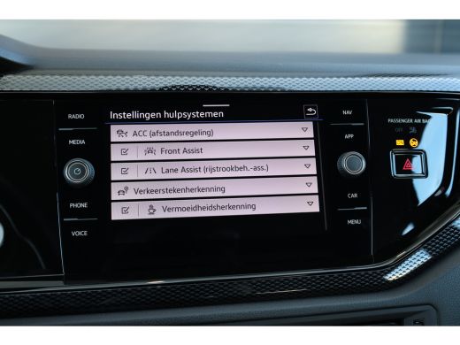 Volkswagen Polo 1.0 TSI Life | NAP! | BTW | DIGITAL | PDC VOOR & ACHTER | CARPLAY | ActivLease financial lease