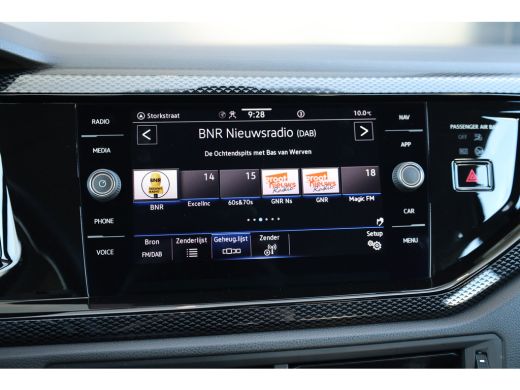 Volkswagen Polo 1.0 TSI Life | NAP! | BTW | DIGITAL | PDC VOOR & ACHTER | CARPLAY | ActivLease financial lease